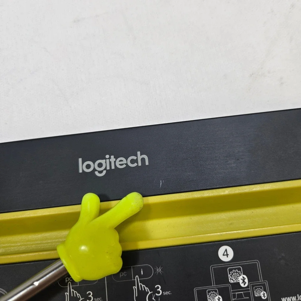 Logitech K480 Bluetooth Multi-Device Keyboard Black Yellow Wireless Tablet Stand
